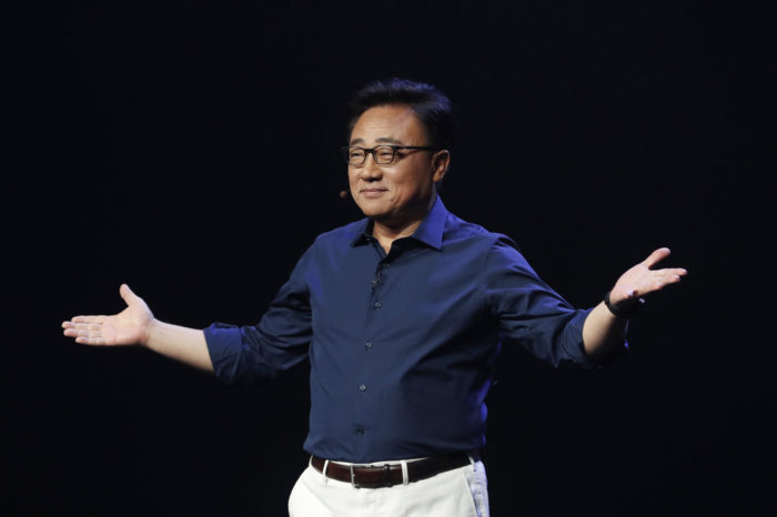 Trzęsienie ziemi w Samsungu - DJ Koh odchodzi ze stanowiska szefa działu smartfonów na chwilę przed premierą Galaxy S20.