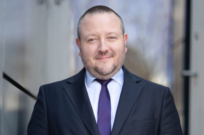 Rola banków w modernizacji naszego kraju po pandemii może być znacznie większa niż do tej pory, w ocenie Ryszarda Hordyńskiego, dyrektora ds. strategii i komunikacji w Huawei Polska.