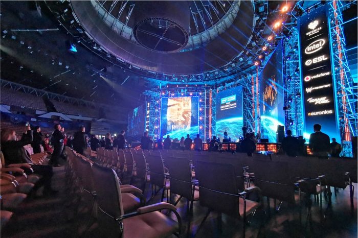 Intel Extreme Masters 2020 w Katowicach bez publiczności! Wojewoda śląski na zaledwie kilka godzin przed startem, anulował zgodę na organizację imprezy masowej.