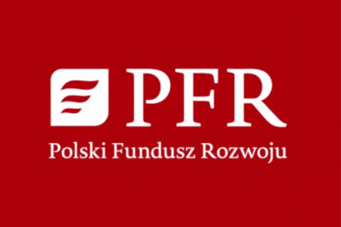 Polski Fundusz Rozwoju uruchomił program "PFR dla Miast", którego celem jest wspieranie wdrażania innowacyjnych rozwiązań w odpowiedzi na wyzwania samorządów dotyczące digitalizacji.
