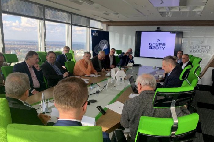 Grupa Azoty rozpoczyna komercyjną sprzedaż produktów do technologii FDM wytwarzanych w Centrum Materiałów do Druku 3D, które są oferowane pod marką Tarfuse.