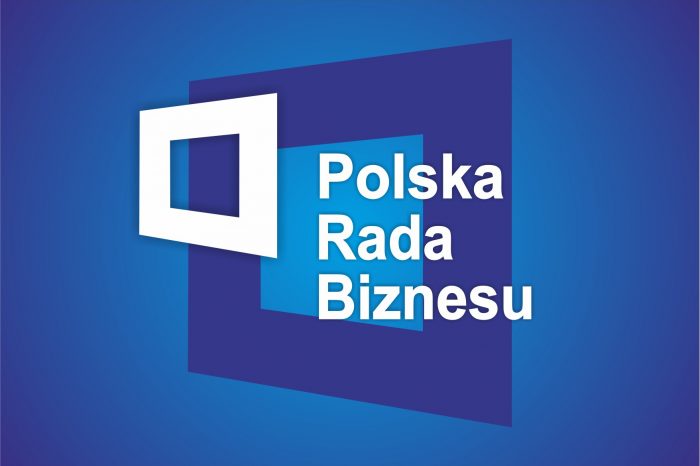 Polska Rada Biznesu uruchomiła 17. edycję programu płatnych staży w kraju, w tym roku ponad 40 firm przygotowało ponad 100 ofert stażowych.