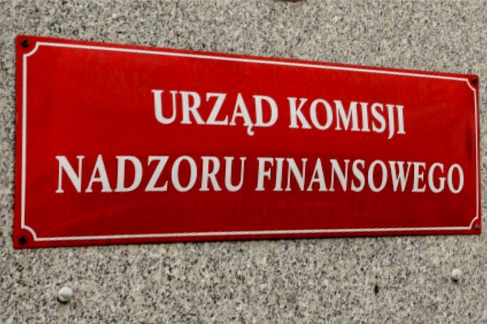 Urząd Komisji Nadzoru Finansowego (UKNF) proponuje przesunięcie o 2 miesiące terminu sporządzania i publikacji rocznych raportów finansowych za rok 2019.