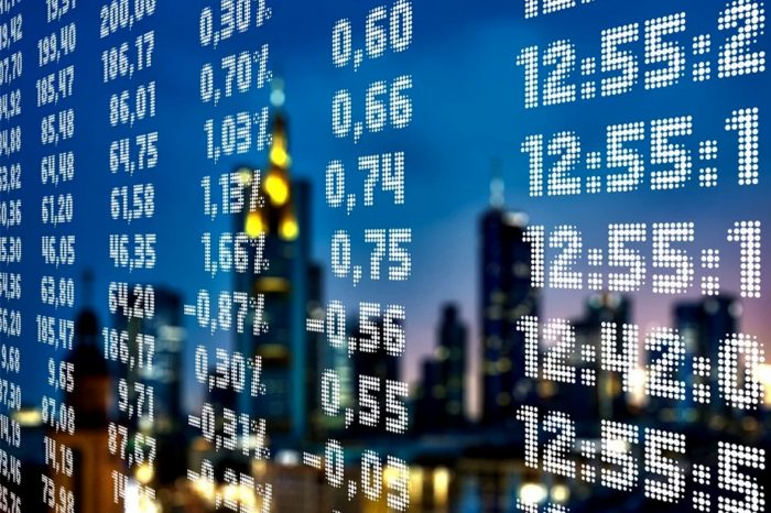 Cyfrowa transformacja nie łapie wirusa, koronawirus nie uderzy w cyfrową transformację z taką siłą jak w gospodarkę. Zdaniem IDC tempo digitalizacji będzie niższe niż w 2019 roku, ale pozostanie dwucyfrowe.