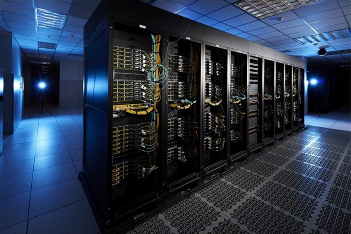 AMD wraz z Lawrence Livermore National Laboratory (LLNL) i Penguin Computing przedstawiły plany rozbudowy klastra obliczeniowego Corona, który służy do wsparcia badań nad wirusem COVID-19.