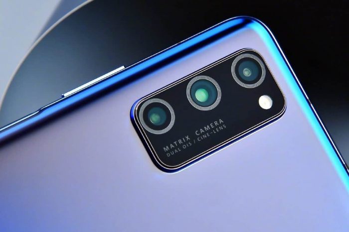 Honor 30 Pro+ to najnowsza propozycja należącej do Huawei marki. Według rankingu DxOMark smartfon ten jest drugim najlepszym telefonem do fotografii na świecie.