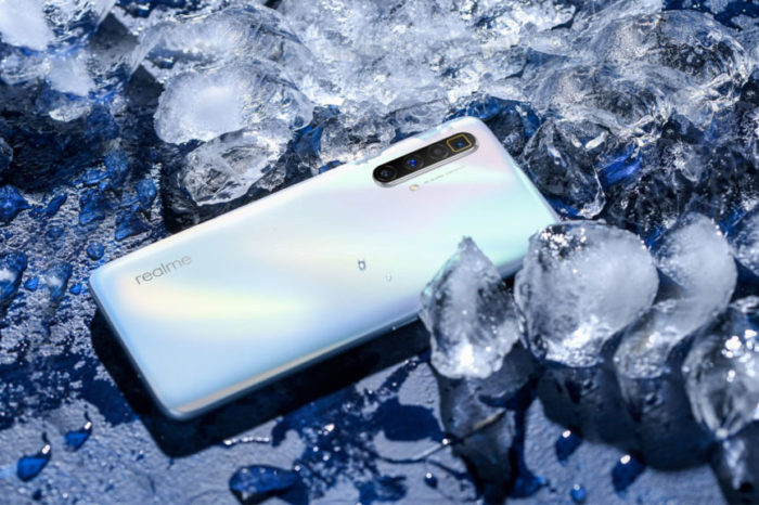 Realme X3 Super Zoom - producent zaprezentował nowy model telefonu, który ma mocną specyfikację, a przy tym zaskakuje ceną.