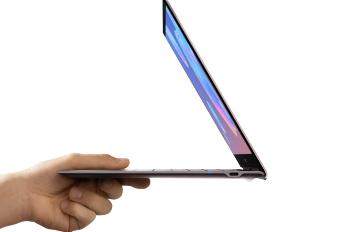 Samsung Galaxy Book S z procesorem Intel Lakefield Core i5-L16G7 pojawił się w kanadyjskim sklepie internetowym firmy. To oznacza, że premiera układów Lakefield jest coraz bliżej.