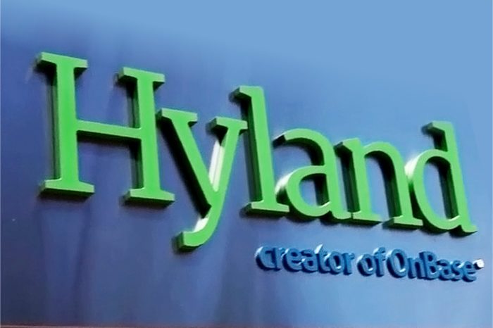 Hyland w ubiegłym roku otworzył centrum R&D w Katowicach zatrudniając 40 nowych pracowników, w tym roku firma planuje potroić tę liczbę, rozszerzając swój zasięg i globalną ekspansję.