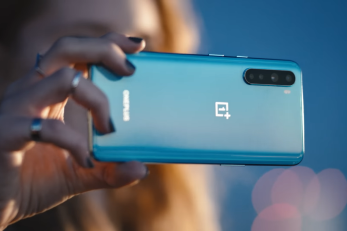 OnePlus połączy się formalnie z Oppo. Obie firmy i tak były ze sobą związane, działając, razem z Vivo oraz Realme, w jednej grupie kapitałowej.