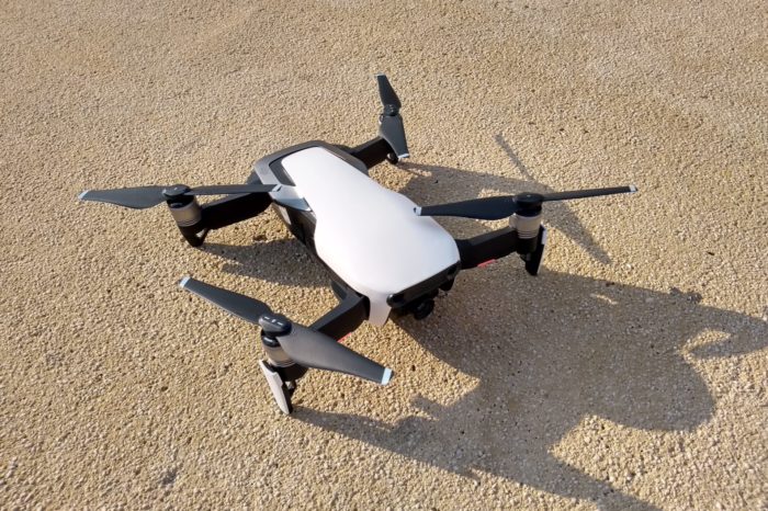 DJI, lider w produkcji dronów, szykuje zwolnienia na wielu rynkach, w związku z ogranieczeniami wymuszonymi pandemią oraz aktualną sytuacją geopolityczną.