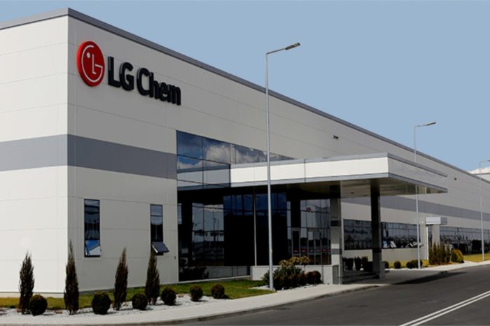 Komisja Europejska wszczęła szczegółowe postępowanie wyjaśniające ws. wsparcia publicznego w wysokości 95 mln euro udzielonego przez polskie władze przedsiębiorstwu chemicznemu LG Chem na inwestycje.