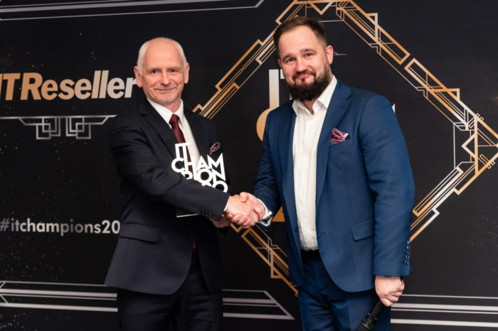 IT Champions 2020 - sylwetki laureatów. Petrosoft.pl – PC Solution zwycięża w kategorii Komputery PC, pewnie pokonując konkurentów, w tym znane globalne brandy!