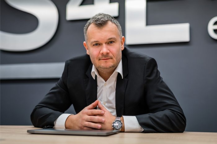 "Dobry produkt, w dobrej cenie z dobrymi usługami."- podkreśla Piotr Gastoł z S4E w rozmowie o bieżącej sytuacji na rynku oraz o tym jak ważny jest dobry partner w biznesie.