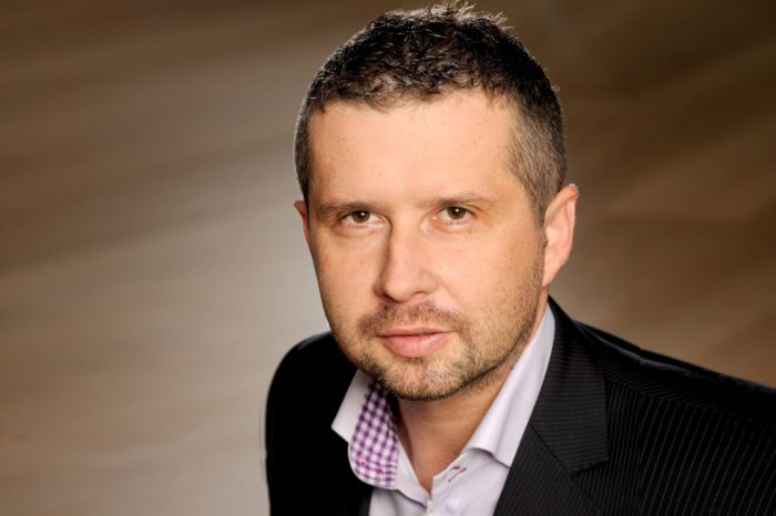 Polski oddział Microsoft rozszerzył zespół kierownictwa firmy, do zarządu dołączył Robert Gajda w roli Specialist Team Unit Lead in Poland.