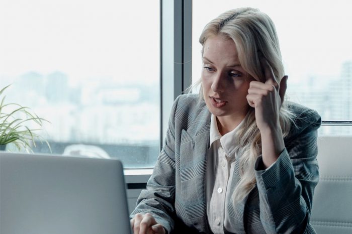 Biznes nie ma płci – liczą się kompetencje! Kobiety w biznesie dobrze odnajdują się w swojej roli, są ambitne, chętnie zdobywają nową wiedzę, świetnie radzą sobie z wykonywaniem typowo ścisłych zadań.