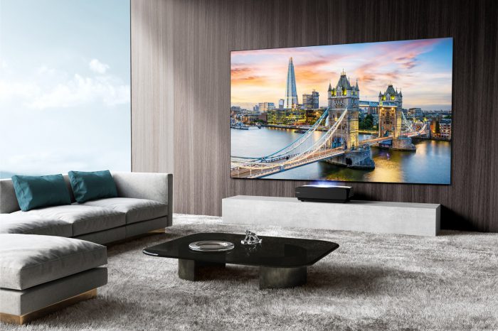 Hisense, światowej skali producent TV, elektroniki użytkowej i sprzętu AGD, rozpoczyna komunikację na polskim rynku z hasłem „Say Hi to Hisense”, która ma na celu przybliżenie klientom portfolio produktów marki.