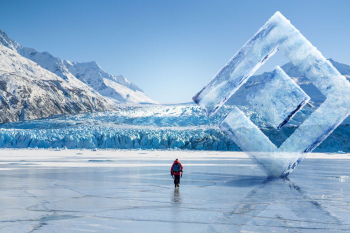 Epson i National Geographic łączą siły, aby w ramach nowej kampanii „Obniż temperaturę" promować ochronę wiecznej zmarzliny – zmrożonej warstwy ziemi obecnej w regionach podbiegunowych.