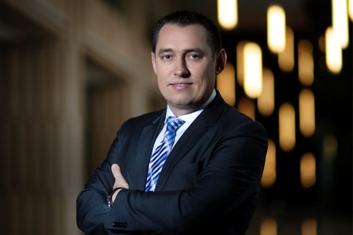 "Liczymy na znaczący wzrost w 2021 roku – Kluczowa dostępność produktu” podkreśla Piotr Baca, Country Manager w firmie Brother.