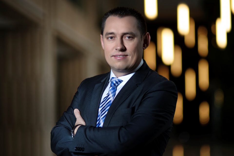 "Liczymy na znaczący wzrost w 2021 roku – Kluczowa dostępność produktu” podkreśla Piotr Baca, Country Manager w firmie Brother.