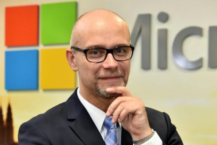 Michał Gołębiewski dołącza do zarządu polskiego oddziału Microsoft, będzie odpowiadał za współpracę z sektorem MŚP oraz rozwój Polskiej Doliny Cyfrowej.