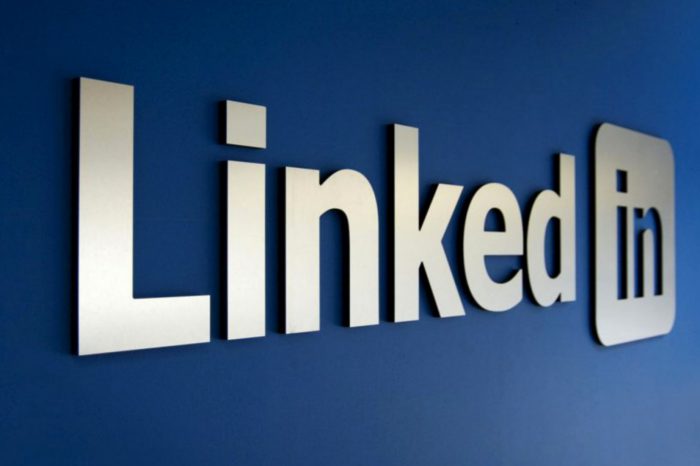 Microsoft wyłączy LinkedIn w Chinach. Powodem jest formalne zaostrzenie cenzury w chińskim internecie.