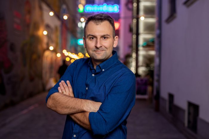 Tomasz Jankowski dołączył do zespołu AB S.A., będzie odpowiadał za kontakt i rozwijanie relacji z mediami oraz komunikację zewnętrzną i wewnętrzną.