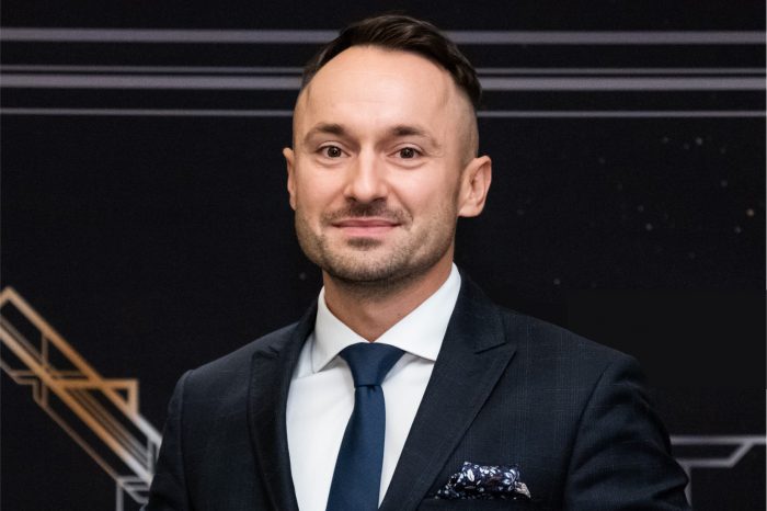 Zmiany w HP Inc Polska. Łukasz Rosa awansuje i obejmuje stanowisko SMB Business Program Managera w strukturach europejskich HP Inc. 