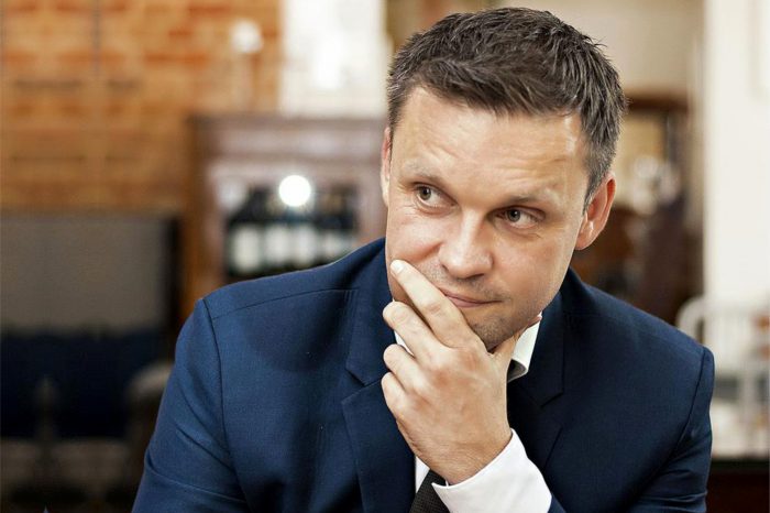 Avanade, joint venture Accenture i Microsoft, rozpoczyna działalność w Polsce! Na czele nowej spółki w Polsce, stanął Bartłomiej Antczak. W planach stworzenie 500 miejsc pracy!